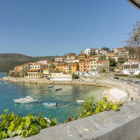 Riva Luxury Seafront 4* Rabac